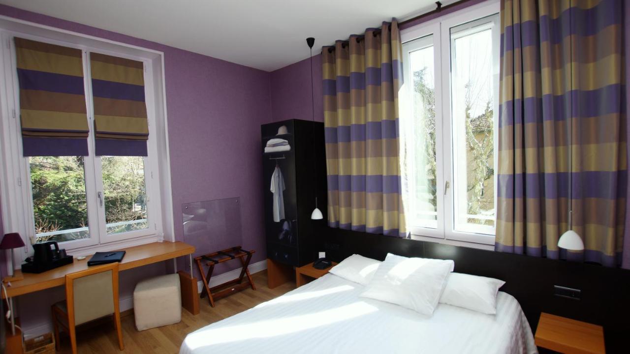 Hotel De Charme L'Oree Du Parc โรม็อง-ซูร์-อีแซร์ ภายนอก รูปภาพ