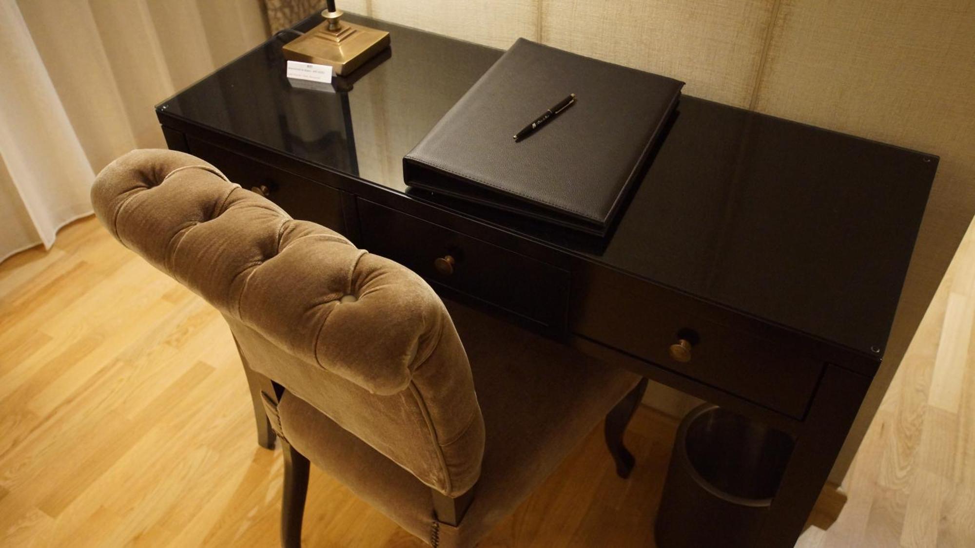 Hotel De Charme L'Oree Du Parc โรม็อง-ซูร์-อีแซร์ ภายนอก รูปภาพ
