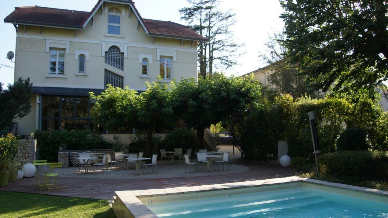 Hotel De Charme L'Oree Du Parc โรม็อง-ซูร์-อีแซร์ ภายนอก รูปภาพ