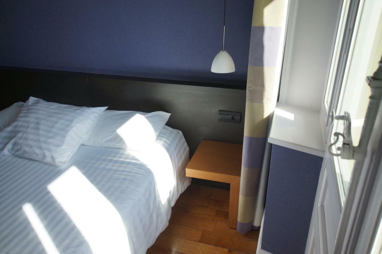 Hotel De Charme L'Oree Du Parc โรม็อง-ซูร์-อีแซร์ ภายนอก รูปภาพ