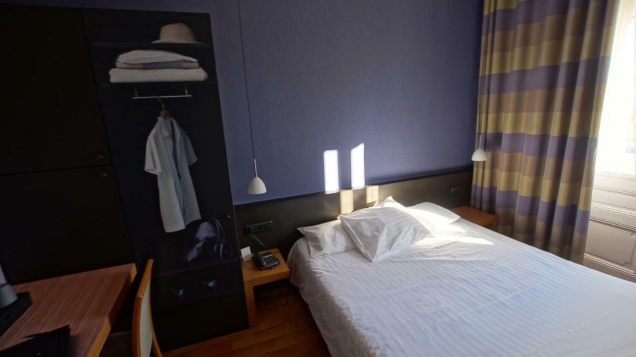 Hotel De Charme L'Oree Du Parc โรม็อง-ซูร์-อีแซร์ ภายนอก รูปภาพ